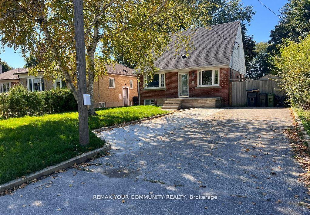 16 Robertsfield Crescent, Toronto E04, ON, exterior