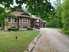 2932 Pinecone Trail, Severn, ON, exterior