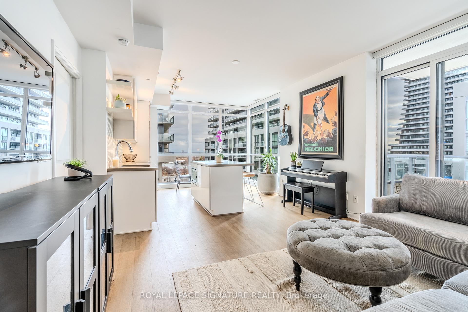 B415 - 60 Annie Craig Drive, Toronto W06, ON, exterior