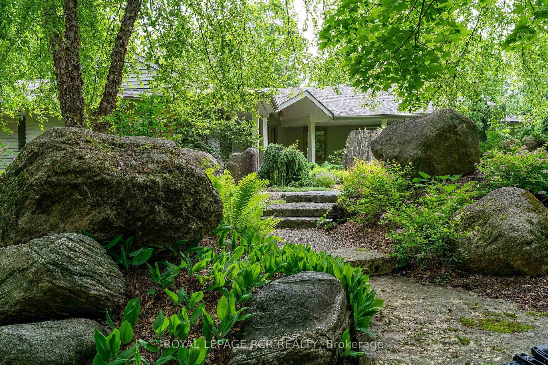 626280 15th Side Road, Mulmur, ON, exterior