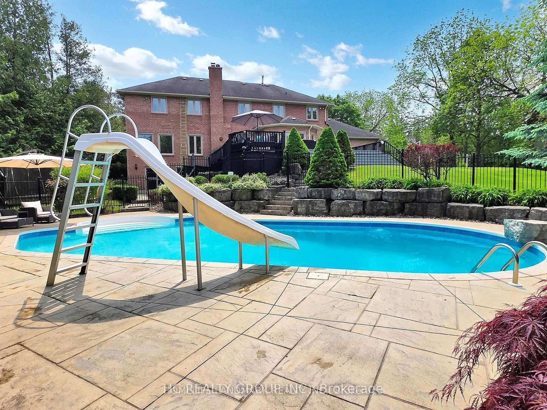 61 SHERRICK Drive, Whitchurch-Stouffville, ON, exterior