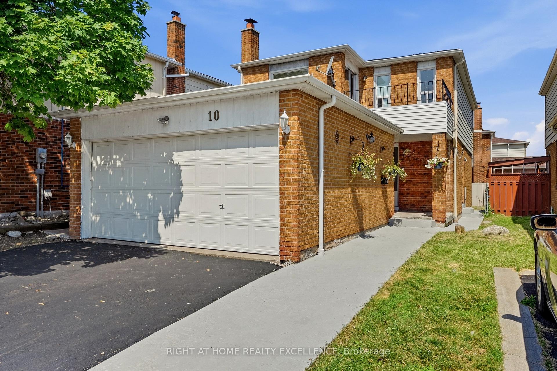 10 Banting Crescent, Brampton, ON, exterior