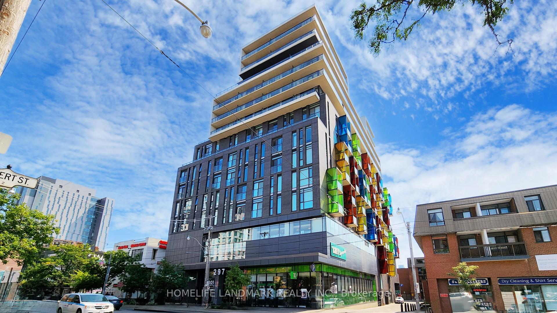 901 - 297 College Street, Toronto C01, ON, exterior