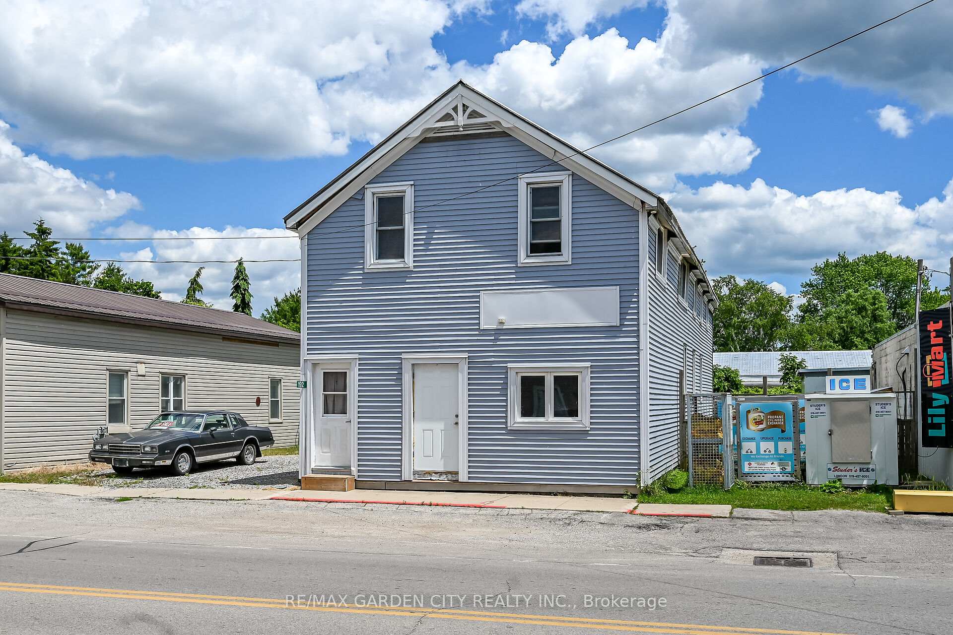 192 Townline Street N, Norfolk, ON, exterior
