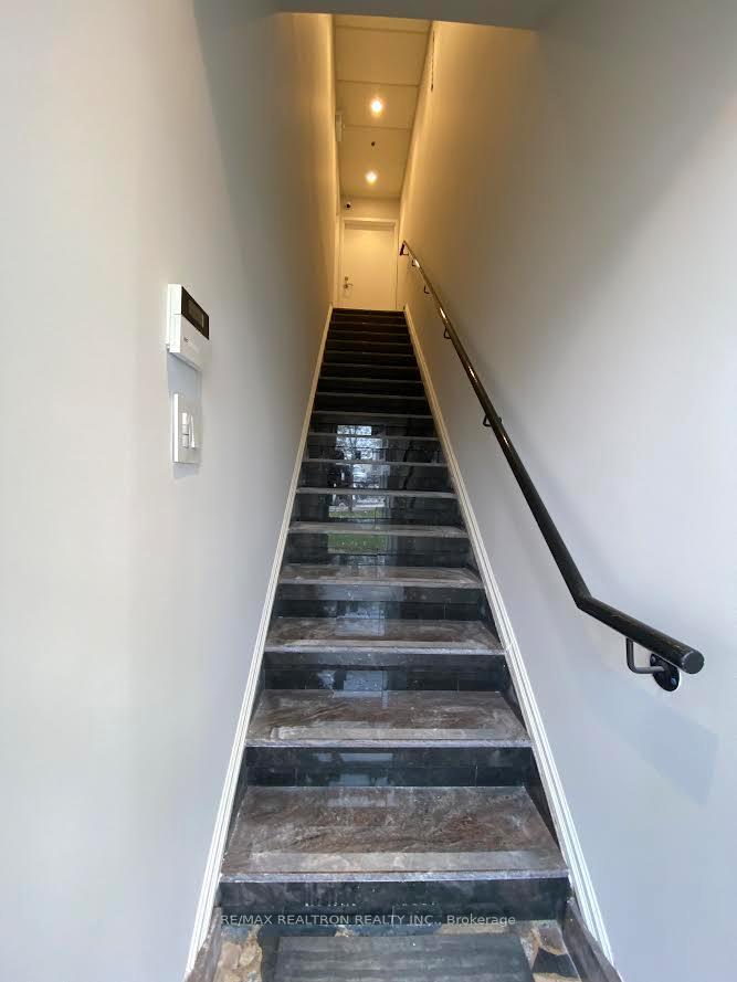 4 - 94 Kenhar Drive, Toronto W05, ON, exterior