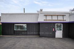 384 Queen Street, Peterborough, ON, exterior