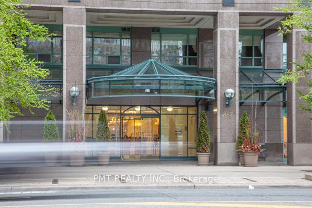 901 - 889 Bay Street, Toronto C01, ON, exterior