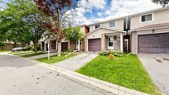 B - 304 Bluevale Street, Waterloo, ON, exterior
