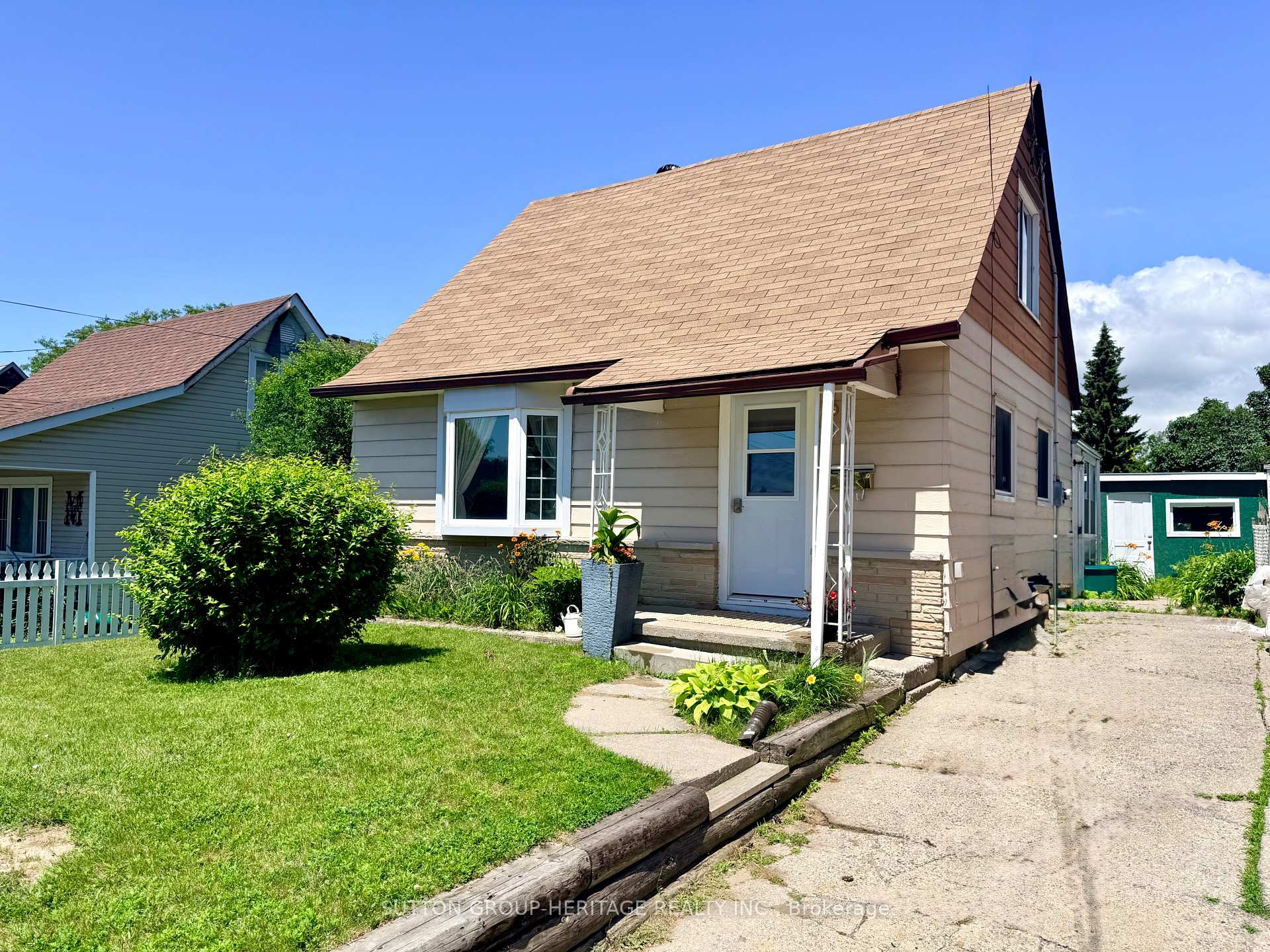8 Fraser Street, Port Hope, ON, exterior