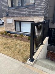 701 - 1131 Cooke Boulevard, Burlington, ON, exterior
