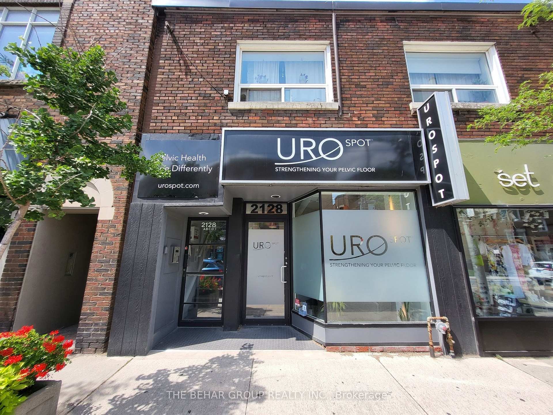 2128 Queen Street E, Toronto E02, ON, exterior