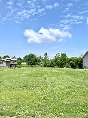 67 Erin Avenue, North Dundas, ON, exterior