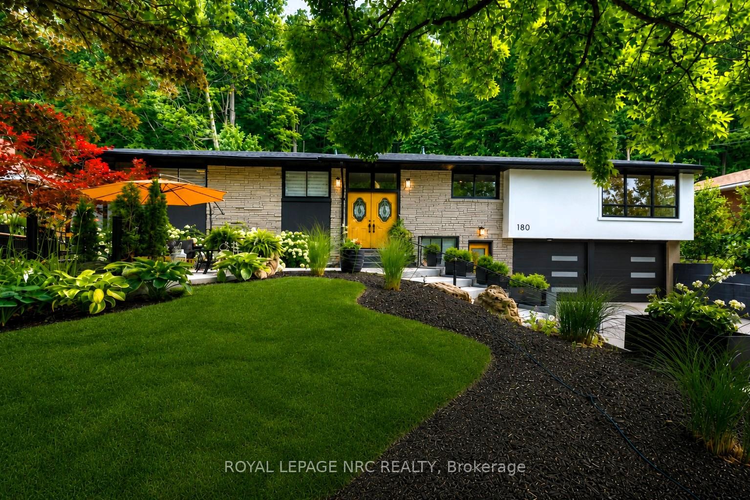 180 Woodside Drive, St. Catharines, ON, exterior