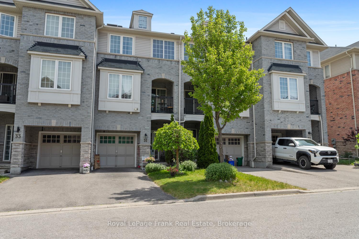 31 Linnell Street, Ajax, ON, exterior