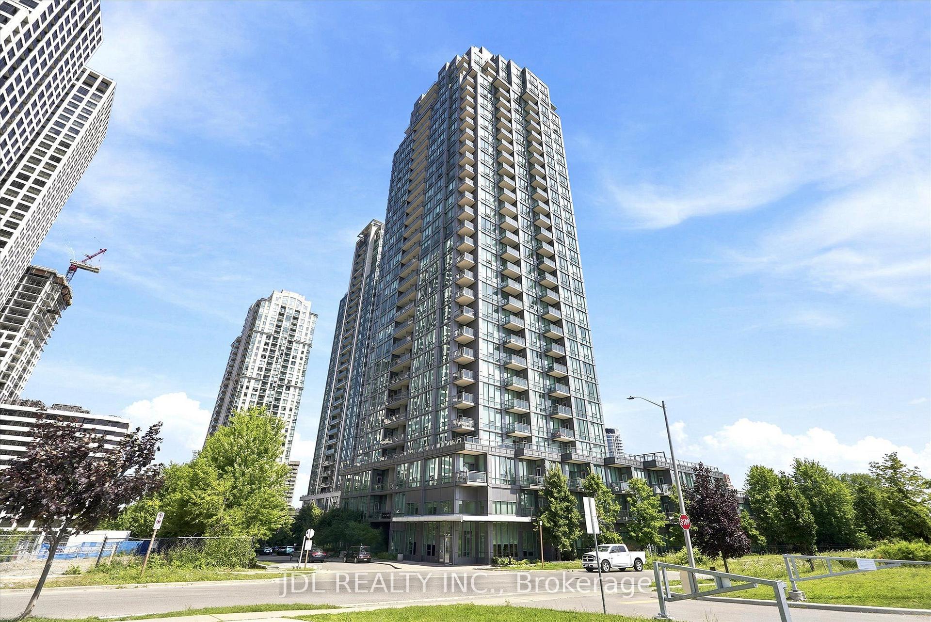 811 - 3525 Kariya Drive, Mississauga, ON, exterior