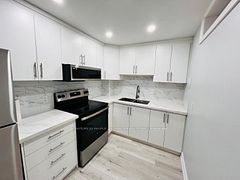 1521 Chretien Street, Milton, ON, exterior
