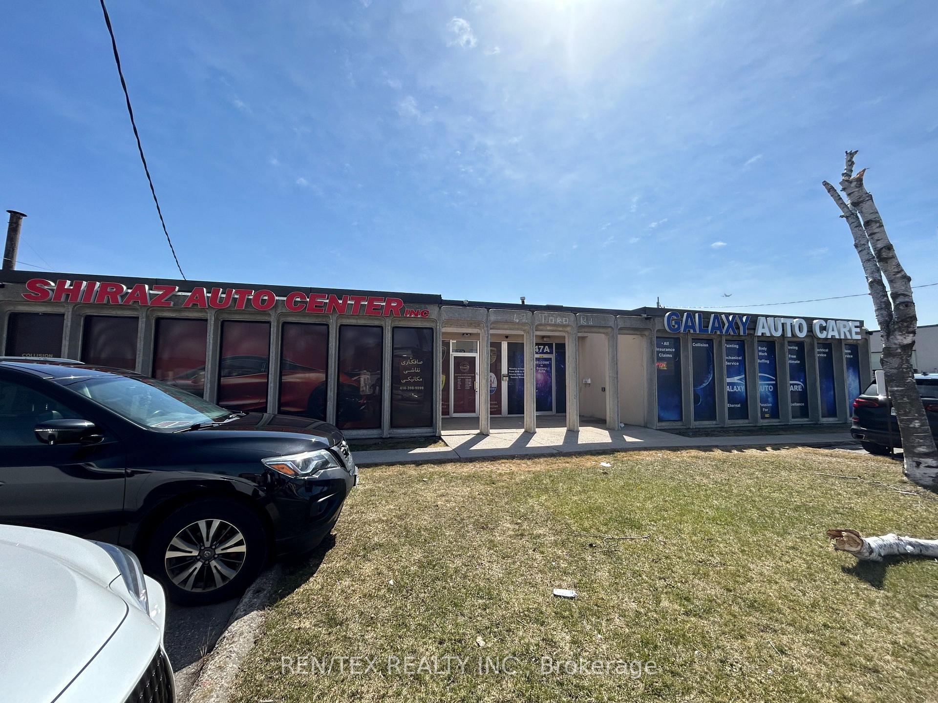 47 Toro Road, Toronto W05, ON, exterior