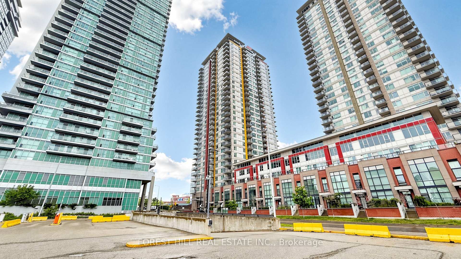 325 - 25 Town Centre Court, Toronto E09, ON, exterior