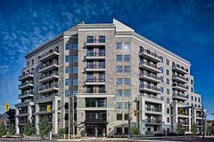 309 - 571 Prince Edward Drive N, Toronto W08, ON, exterior