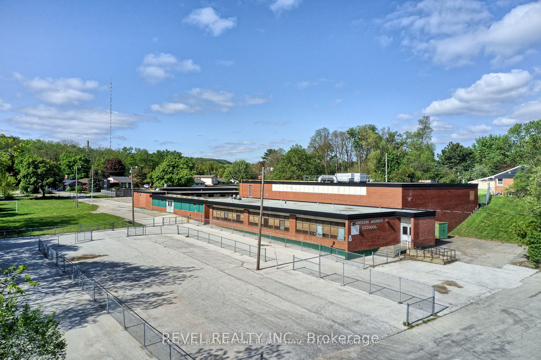 45 Randall Avenue, Hamilton, ON, exterior