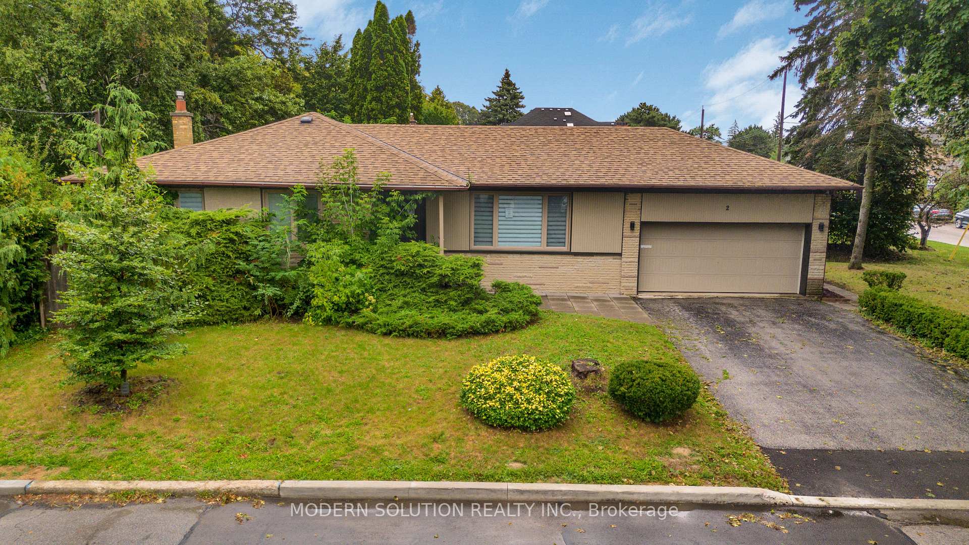 2 Caswell Drive, Toronto C14, ON, exterior