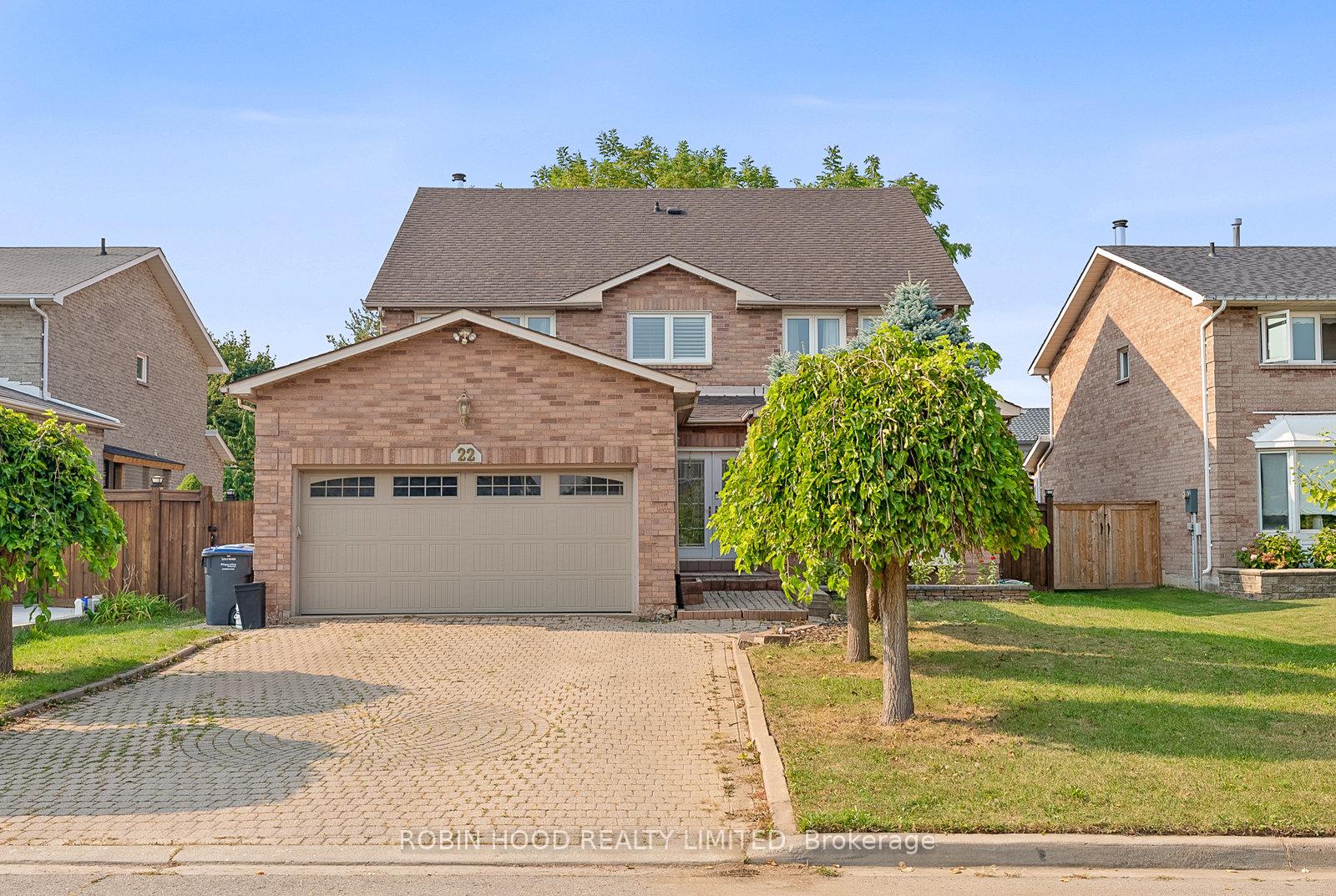 22 Strangway Court, Brampton, ON, exterior