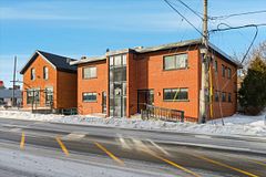 331 & 333 Picton Main Street, Prince Edward County, ON, exterior