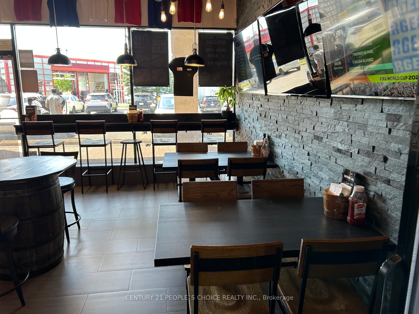 5 - 5694 Hwy 7 N/A, Markham, ON, exterior
