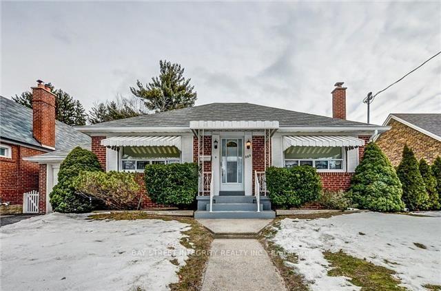889 Royal York Road, Toronto W07, ON, exterior