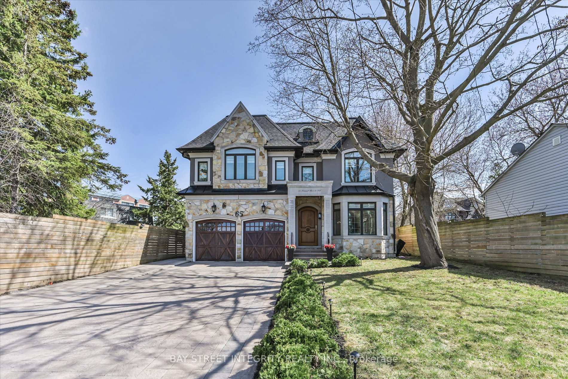 65 Sunset Beach Road, Richmond Hill, ON, exterior