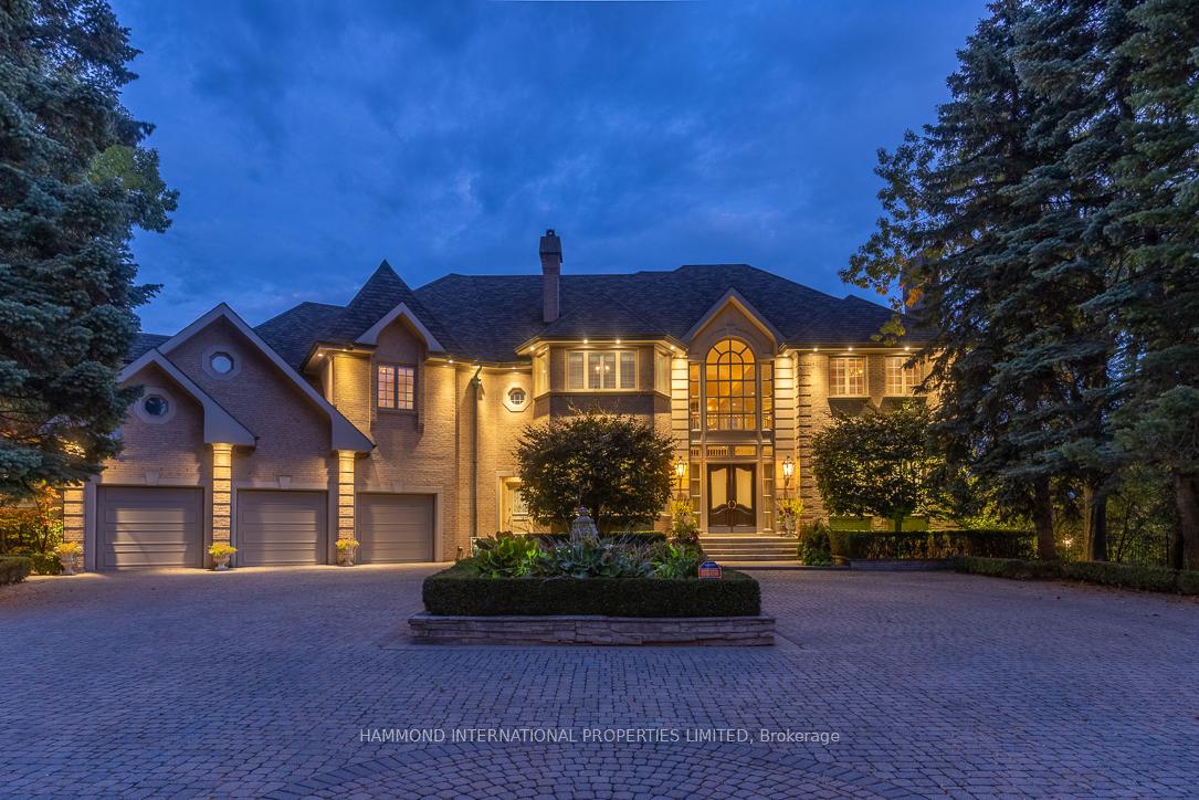 48 Old Park Lane, Richmond Hill, ON, exterior