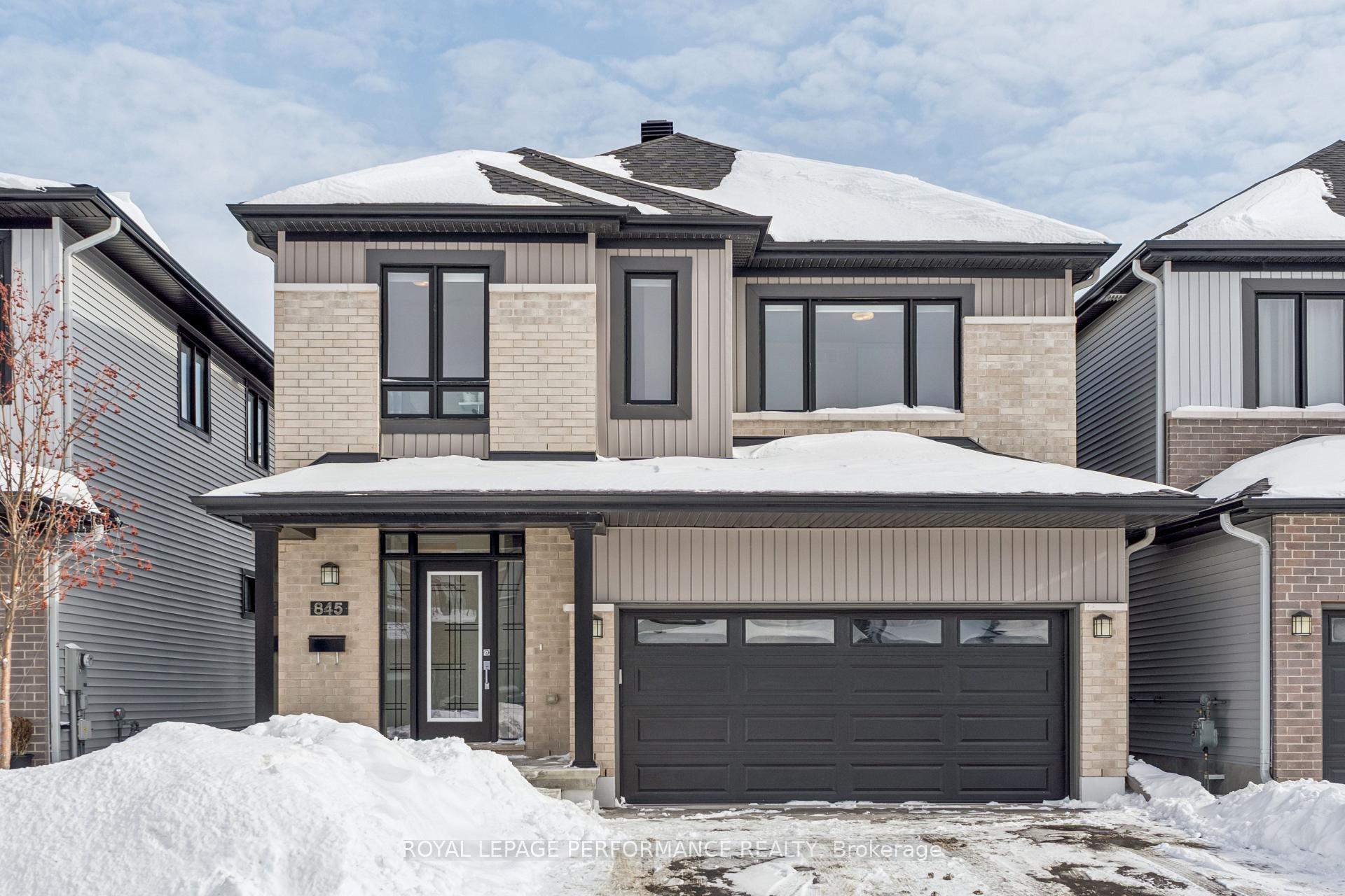 845 Snap Hook Crescent, Barrhaven, ON, exterior