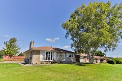744 Tennyson Avenue, Oshawa, ON, exterior