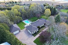 12 Themer Court, New Tecumseth, ON, exterior