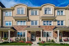 90 Cornell Centre Boulevard, Markham, ON, exterior