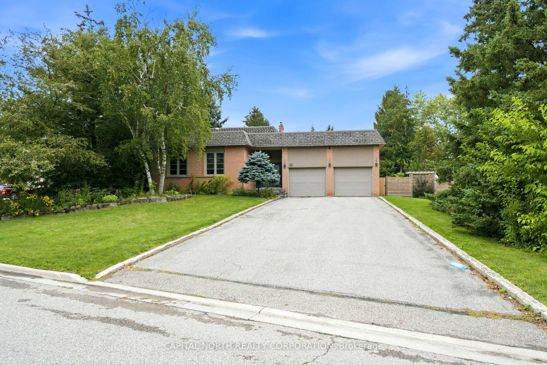 56 Ellis Avenue, King, ON, exterior