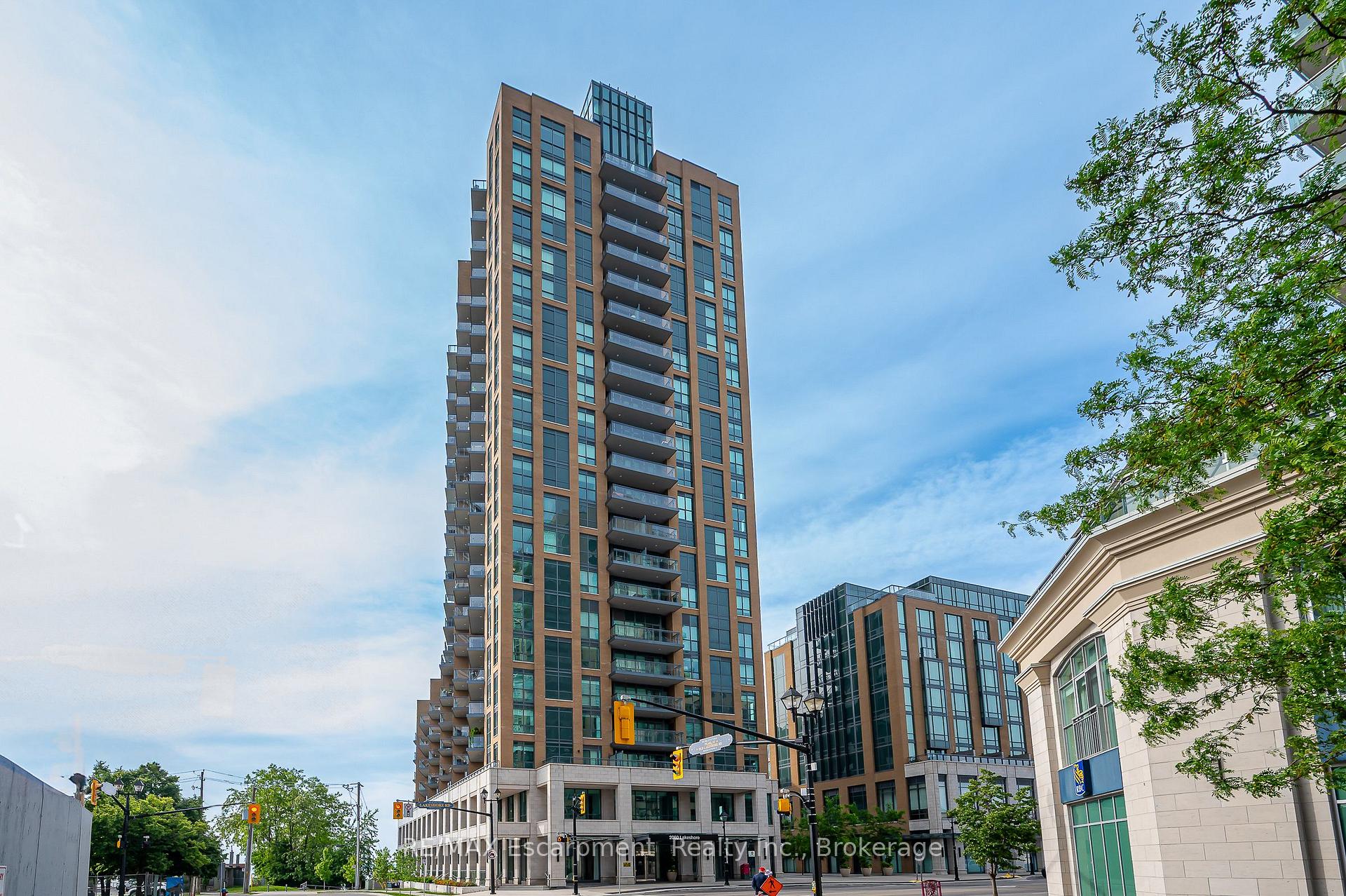 605 - 2060 Lakeshore Road, Burlington, ON, exterior