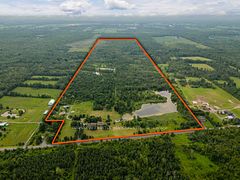 17588 McPhail Road, South Stormont, ON, exterior