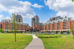 803 - 830 Lawrence Avenue, Toronto W04, ON, exterior