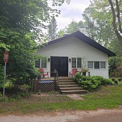 19 HASTINGS Avenue, Tiny, ON, exterior