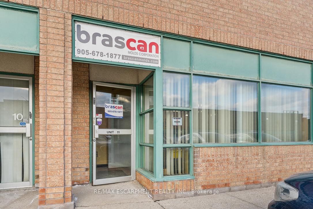 11 - 2430 Lucknow Drive, Mississauga, ON, exterior