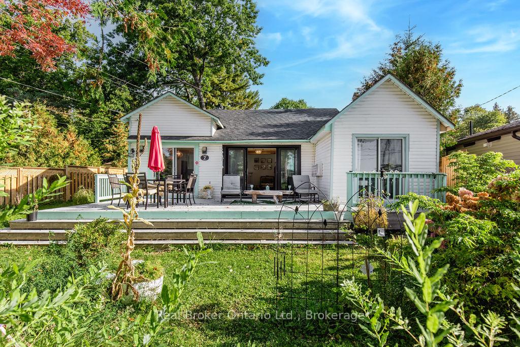 7 Oliver Drive, Tiny, ON, exterior