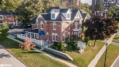 1 Berczy Street, Barrie, ON, exterior