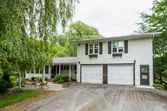 21 Storms Lane, Prince Edward County, ON, exterior