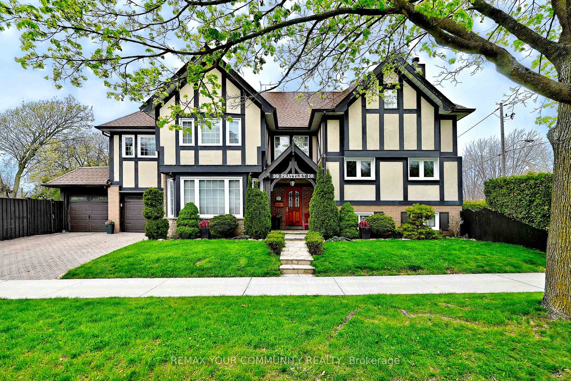 39 Prattley Drive, Toronto C15, ON, exterior