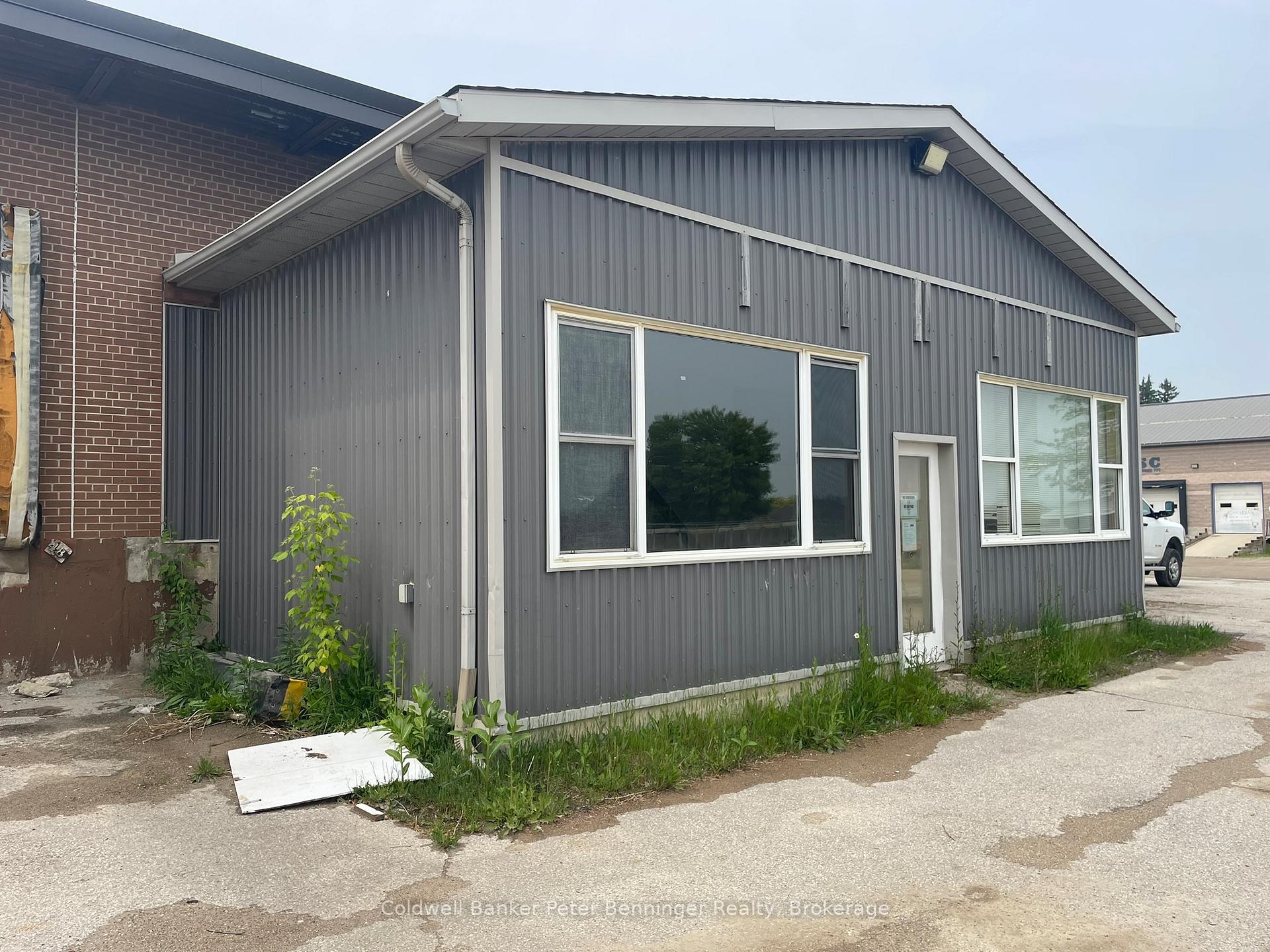 9 - 130 Kincardine Highway, Brockton, ON, exterior
