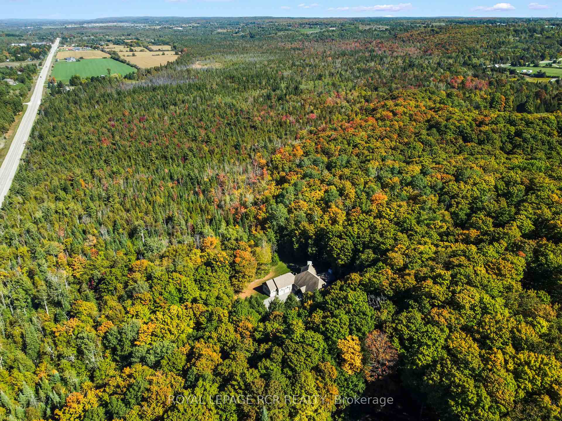 9245 Wellington 124 Road, Erin, ON, exterior