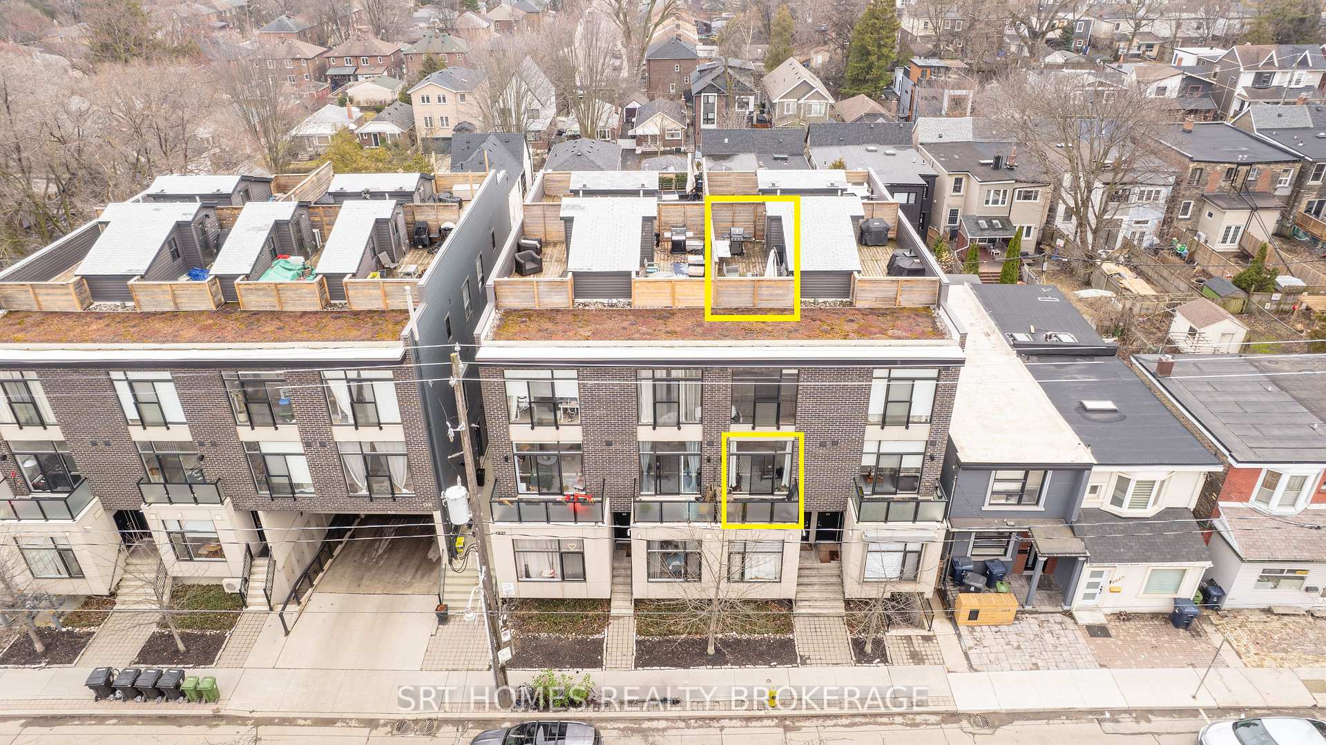 3 - 1321 Gerrard Street E, Toronto E01, ON, exterior