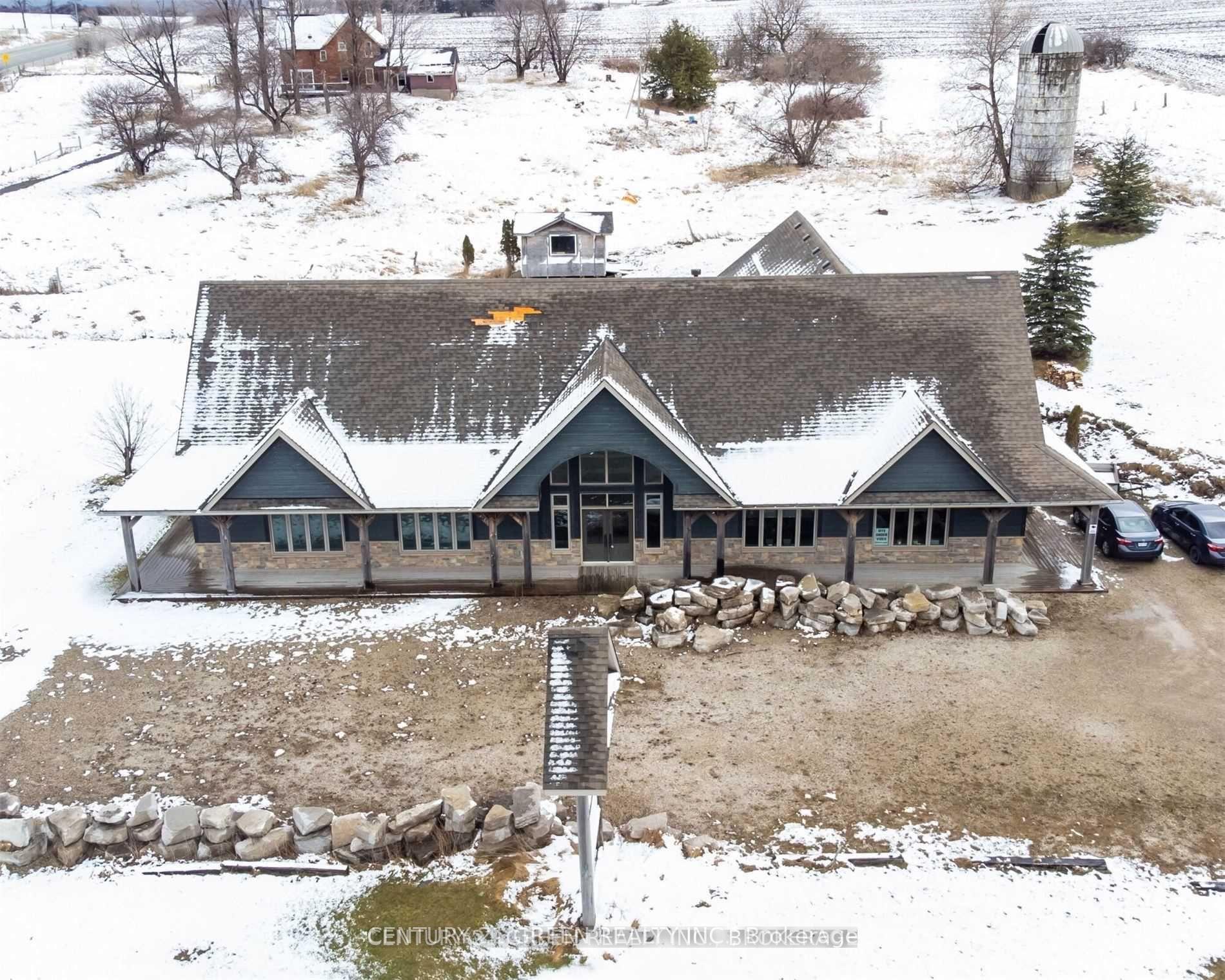 935689 Airport Road, Mono, ON, exterior