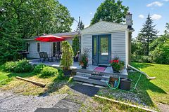 1687 Harten Lane, Kingston, ON, exterior